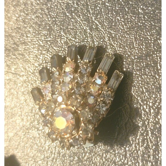 Resplendent AB Rhinestone Crystal Baguette Clip Earrings Hobe Gold Plt MCM VTG - Picture 5 of 14